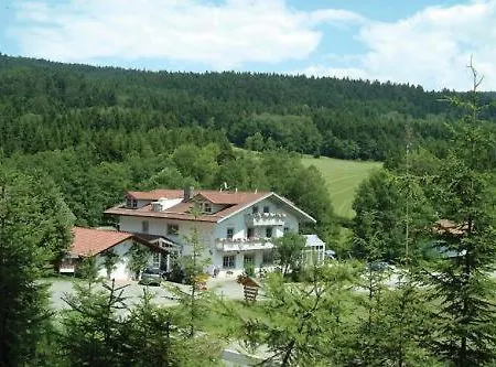 Landgasthof Zum Hirschenstein, Garni 3*